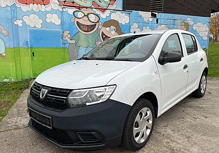 Dacia Sandero Essentiel