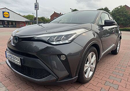 Toyota C-HR Hybrid Team Deutschland