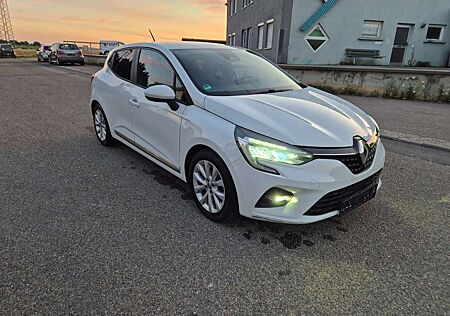 Renault Clio Experience