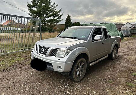 Nissan Navara XE