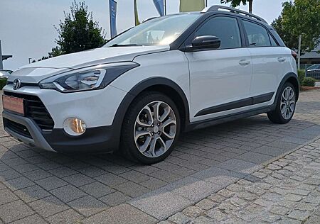 Hyundai i20 blue 1.0 T-GDI Active Trend/30 Tkm/1.Hd/Navi/Sitzh