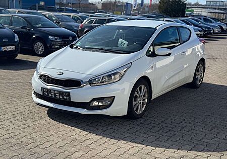 Kia Cee'd Ceed / 1.4 CVVT Edition 7