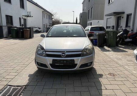 Opel Astra 1.8 Automatik Edition