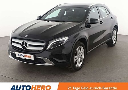 Mercedes-Benz GLA 180 Urban Aut.*NAVI*TEMPO*BI-XENON*PDC*SHZ*