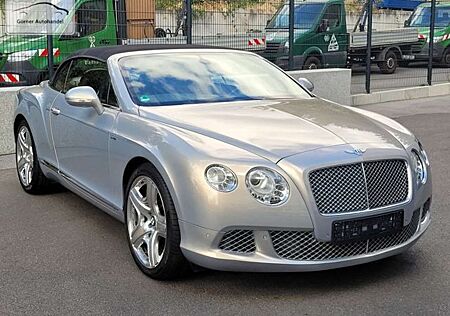 Bentley Continental GTC W12 Mulliner erst 19.200 km
