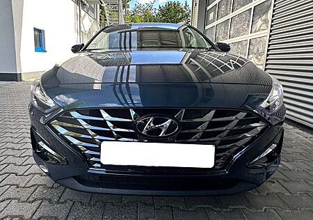 Hyundai i30 Kombi Kombi 1.0 T-GDI 48V-Hybrid DCT Connect