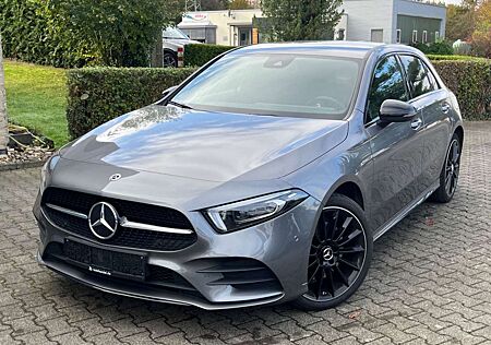 Mercedes-Benz A 250 e Edition AMG Night 19*Multibeam LED