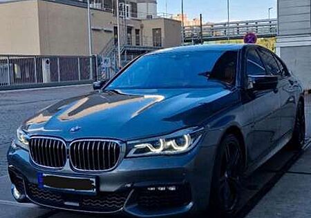 BMW 750 i xDrive