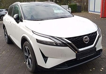 Nissan Qashqai gebraucht kaufen Nissan Qashqai Premiere Edition AT PGD