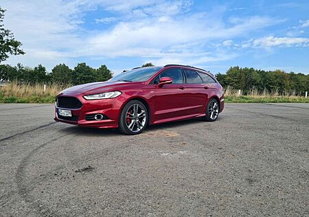 Ford Mondeo Turnier 2.0 TDCi ST-Line (PowerShift-Aut Allrad)