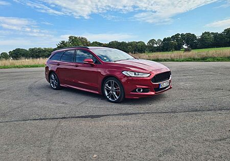 Ford Mondeo Turnier 2.0 TDCi ST-Line (PowerShift-Aut Allrad)
