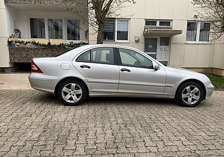 Mercedes-Benz C 180 Kompressor Classic