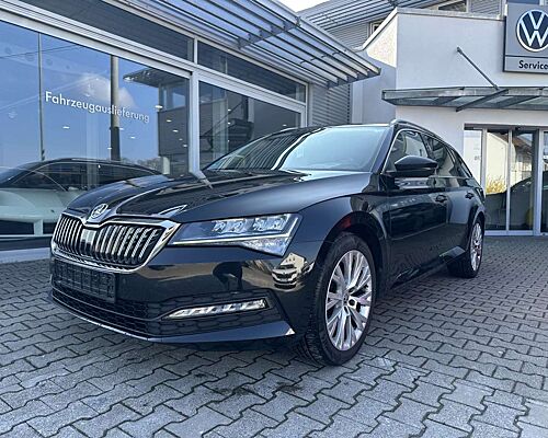 Skoda Superb Combi 2.0TDI LED*PANORAMA*AHK*18-ZOLL