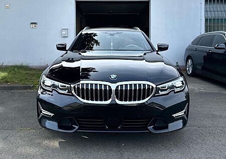 BMW 320d 320 Touring Aut. Luxury Line