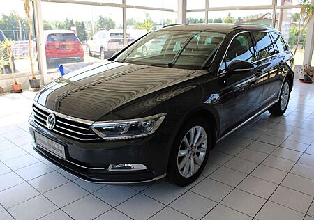VW Passat Variant Volkswagen Highline LED NAVI ALCANTARA PDC