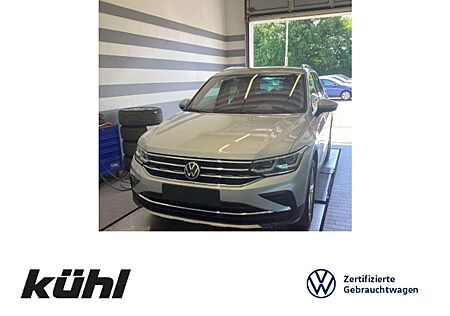 VW Tiguan Volkswagen 2.0 TDI DSG 4M Elegance Navi,AHK,HUD