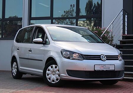VW Touran Volkswagen 1.6 TDI Klimaauto. AHK