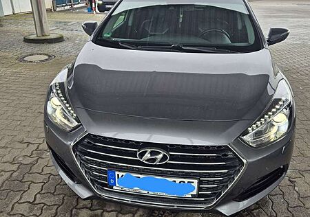 Hyundai i40 i40cw 1.7 CRDi Premium Style