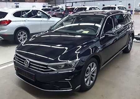 VW Passat Variant Volkswagen GTE R - LINE*PANO*DYNAUDIO*HEAD*I