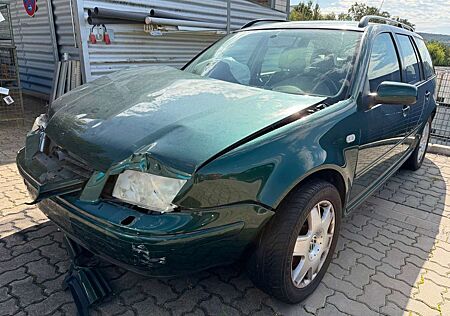 Volkswagen Bora 1.6 Variant,Klimaatronik,Tüv:05/2027,1-Hand