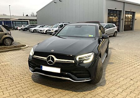 Mercedes-Benz GLC 220 GLC-Coupe Diesel d 4Matic 9G-TRONIC AMG Line