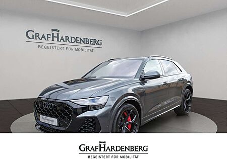 Audi RS Q8 SUV performance