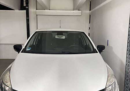 Renault Clio Limited