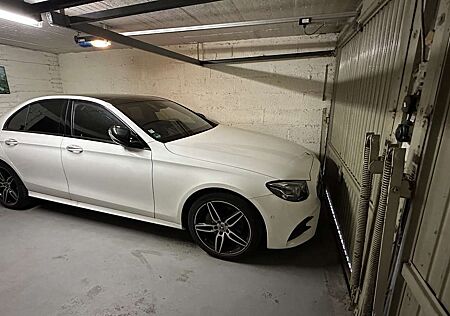 Mercedes-Benz E 200 9G-TRONIC AMG Line