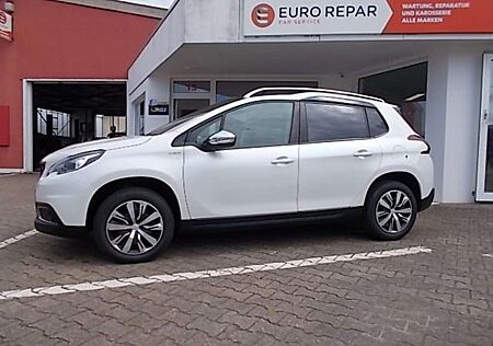 Peugeot 2008 Pure Tech 82 Style, AHK, Klima, Garantie,