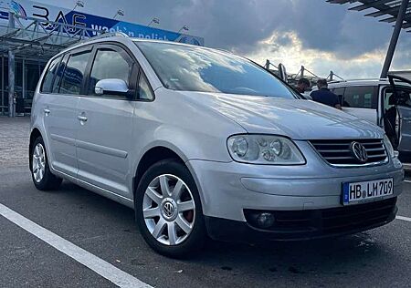 VW Touran Volkswagen 1.9 TDI