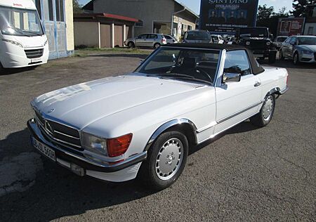 Mercedes-Benz SL 560