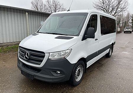 Mercedes-Benz Sprinter 316 CDI RWD L2 9 Sitzer