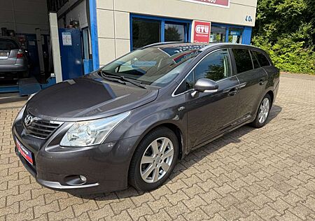 Toyota Avensis Kombi Executive