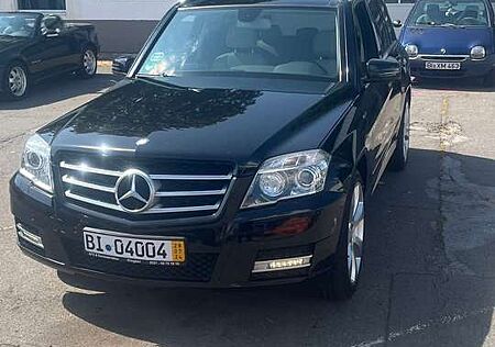 Mercedes-Benz GLK 350 CDI DPF 4Matic 7G-TRONIC SPORT EDITION