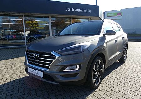 Hyundai Tucson Premium 2WD 1.6 Panoramadach Navigation Sitzheizun