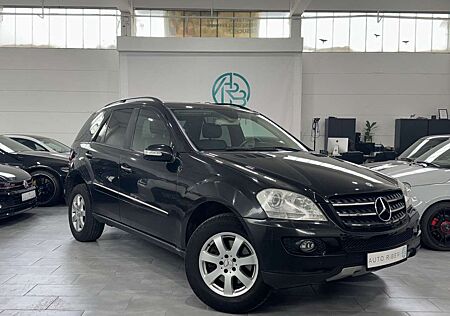 Mercedes-Benz ML 320 *AHK* *Sitzheizung* *Bi-Xenon* *Pano*