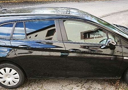 Opel Astra 1.6 D (CDTI) Start/Stop Sports Tourer