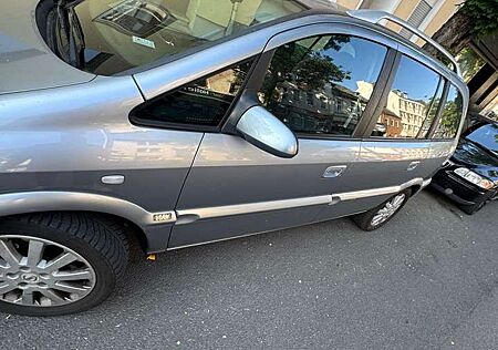 Opel Zafira 1.6 Njoy