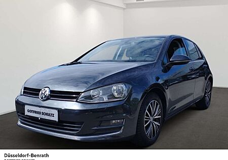 VW Golf Volkswagen Allstar 1.4 TSI Panoramadach R-Line Sportpaket ein