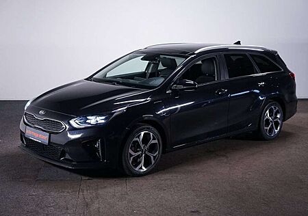 Kia XCeed Ceed SW / cee'd SW Ceed Sportswagon 1.6 PHEV Platinum Aut.*RFK*LED*