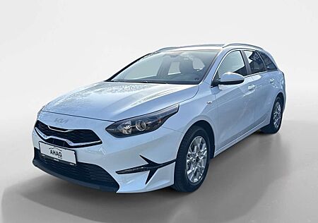 Kia Cee'd Ceed / Ceed _SW 1.5T 140 VIS KOMF+ (NA Vision