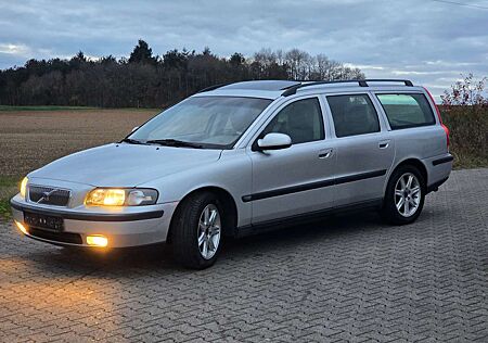 Volvo V70 2.4 (125kW)