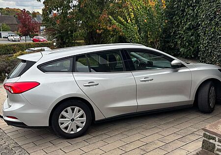 Ford Focus Turnier 1.5 EcoBlue Start-Stopp-System, AHK