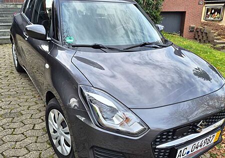 Suzuki Swift 1.2 Dualjet Hybrid Comfort+