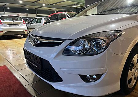 Hyundai i30 1.4 FIFA WM Edition Garantie 1 Jahr.