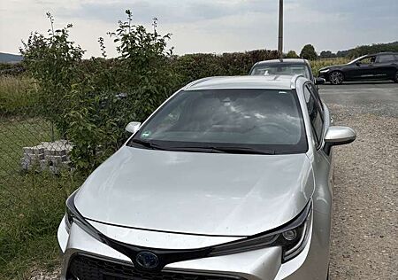 Toyota Corolla 2.0 Hybrid Touring Sports Team Deutschland