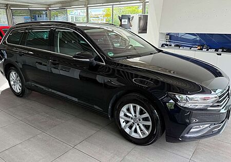 VW Passat Variant Volkswagen Passat*Variant*Business*Navi*Kamera*App-Con*ACC*