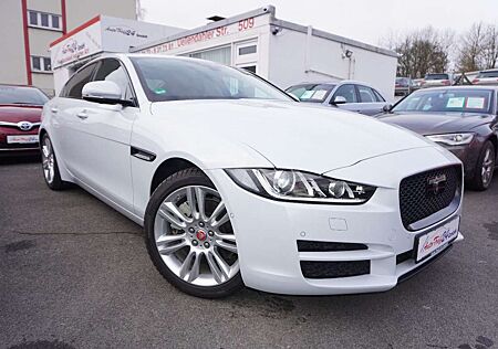 Jaguar XE 25T Portfolio *nur 8.300KM*1.Hand*TOP Ausst.