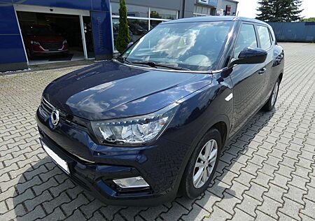 SsangYong Tivoli eXDi 1,6 Diesel 4WD Quartz Navi Alu PDC Kamera TOP