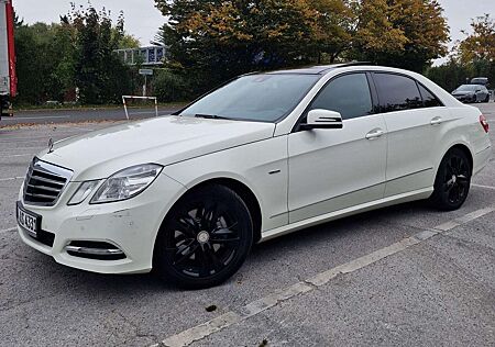 Mercedes-Benz E 250 CDI 4Matic BlueEFFICIENCY 7G Avantgarde